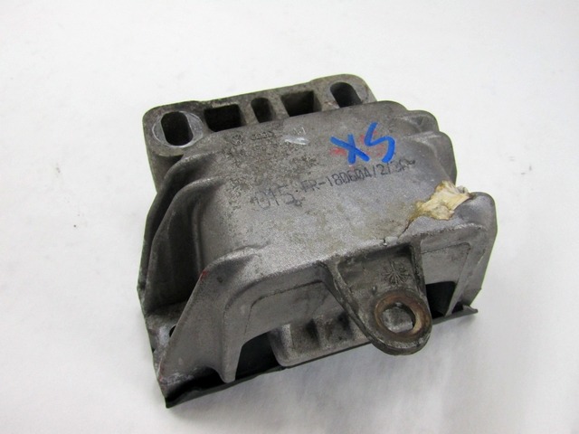 SUPPORT MOTEUR OEM N. 1J0199555AQ PI?CES DE VOITURE D'OCCASION SEAT LEON (2000 - 2005)DIESEL D?PLACEMENT. 19 ANN?E 2005