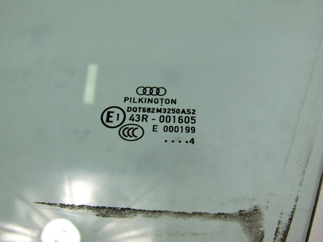 GLACE DE PORTE, AVANT GAUCHE OEM N. 8K0845201D PI?CES DE VOITURE D'OCCASION AUDI A4 B8 8K2 BER/SW/CABRIO (2007 - 11/2015) DIESEL D?PLACEMENT. 20 ANN?E 2014