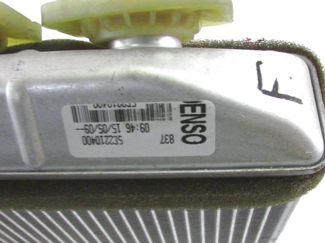 RADIATEUR DE CHAUFFAGE OEM N. 5E2210400 PI?CES DE VOITURE D'OCCASION PEUGEOT PARTNER/RANCH (2008 - 2010) DIESEL D?PLACEMENT. 16 ANN?E 2009