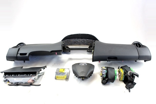 KIT AIRBAG COMPLET OEM N. 19254 KIT AIRBAG COMPLETO PI?CES DE VOITURE D'OCCASION TOYOTA YARIS (2009 - 2011)BENZINA D?PLACEMENT. 10 ANN?E 2011