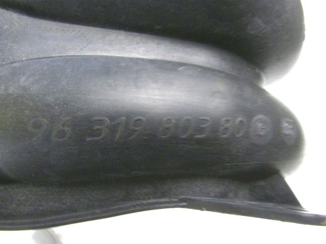 TUBULURE D'ADMISSION OEM N. 9631980380 PI?CES DE VOITURE D'OCCASION CITROEN C3 / PLURIEL (09/2005 - 11/2010) BENZINA D?PLACEMENT. 11 ANN?E 2007