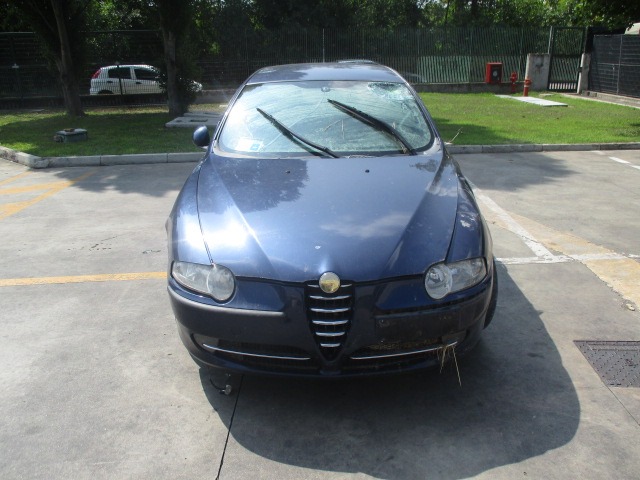 OEM N.  PI?CES DE VOITURE D'OCCASION ALFA ROMEO 147 937 (2001 - 2005) D?PLACEMENT 1,9 DIESEL ANN?E DE CONSTRUCTION 2003