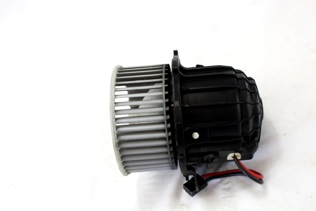 VENTILATEUR OEM N. 8T1820021 PI?CES DE VOITURE D'OCCASION AUDI A4 B8 8K2 BER/SW/CABRIO (2007 - 11/2015) DIESEL D?PLACEMENT. 20 ANN?E 2013