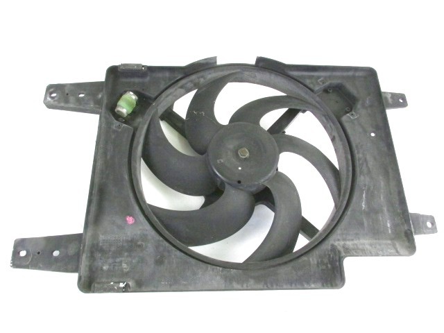 CADRE DE VENTILATEUR AVEC VENTILATEUR OEM N. 60693177 PI?CES DE VOITURE D'OCCASION ALFA ROMEO 156 932 BER/SW (2000 - 2003) DIESEL D?PLACEMENT. 19 ANN?E 2003