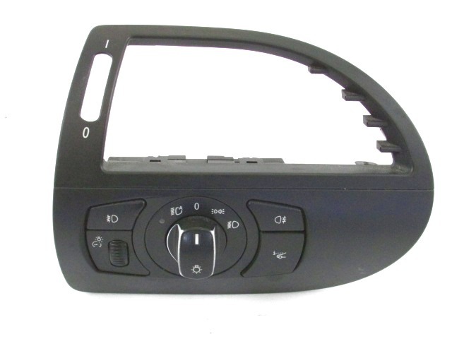 DISPOSITIF DE COMMANDE LUMI?RE OEM N. 61316946319 PI?CES DE VOITURE D'OCCASION BMW SERIE 6 E63 COUPE (2003 - 2010)DIESEL D?PLACEMENT. 30 ANN?E 2008