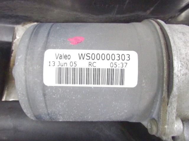 MOTEUR D'ESSUIE-GLACE OEM N. 04894051AI PI?CES DE VOITURE D'OCCASION CHRYSLER VOYAGER/GRAN VOYAGER RG RS MK4 (2001 - 2007) DIESEL D?PLACEMENT. 28 ANN?E 2006