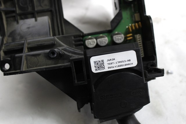 UNIT? INTERRUPTEURS COLONNE DE DIRECTION OEM N. 22512 DEVIOLUCI DOPPIO PI?CES DE VOITURE D'OCCASION FORD MONDEO BER/SW (2007 - 8/2010) DIESEL D?PLACEMENT. 20 ANN?E 2007