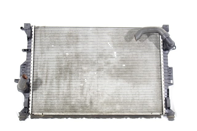 RADIATEUR OEM N. 1563251 PI?CES DE VOITURE D'OCCASION FORD MONDEO BER/SW (2007 - 8/2010) DIESEL D?PLACEMENT. 18 ANN?E 2008