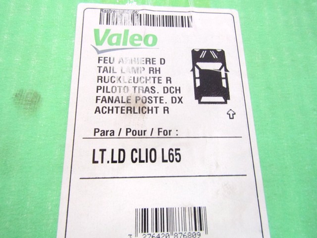 FEU ARRI?RE DROIT  OEM N. 7700433052 PI?CES DE VOITURE D'OCCASION RENAULT CLIO MK2 RESTYLING / CLIO STORIA (05/2001 - 2012) BENZINA D?PLACEMENT. 12 ANN?E 2001