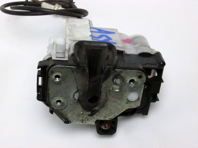 VERROUILLAGE CENTRAL DE LA PORTE AVANT GAUCHE OEM N. 51785924 PI?CES DE VOITURE D'OCCASION FIAT 500 CINQUECENTO (2007 - 2015) BENZINA D?PLACEMENT. 14 ANN?E 2007