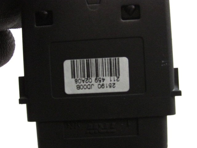 DISPOSITIF DE COMMANDE LUMI?RE OEM N. 25190JD00B PI?CES DE VOITURE D'OCCASION NISSAN QASHQAI J10C (2006 - 2010) DIESEL D?PLACEMENT. 15 ANN?E 2008