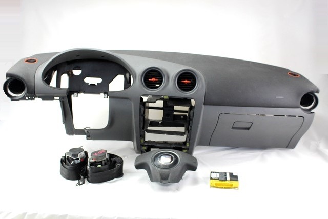 KIT AIRBAG COMPLET OEM N. 20053 KIT AIRBAG COMPLETO PI?CES DE VOITURE D'OCCASION SEAT IBIZA MK3 RESTYLING (02/2006 - 2008) BENZINA D?PLACEMENT. 12 ANN?E 2008