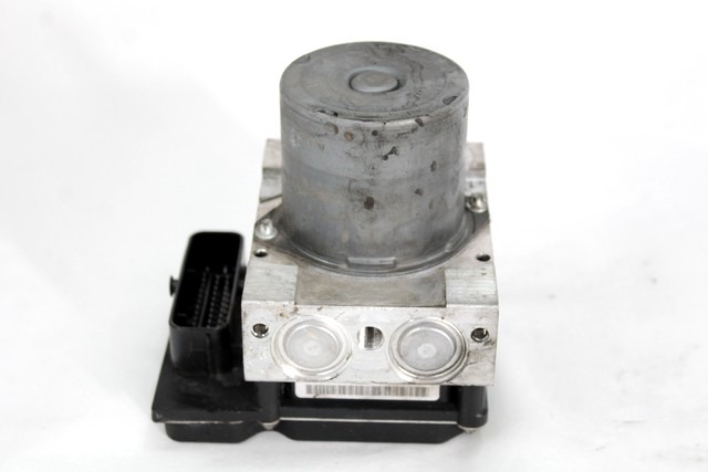 GROUPE HYDRAULIQUE DXC OEM N. A2124312912 PI?CES DE VOITURE D'OCCASION MERCEDES CLASSE E W212 BER/SW (2009 - 2016)DIESEL D?PLACEMENT. 30 ANN?E 2010