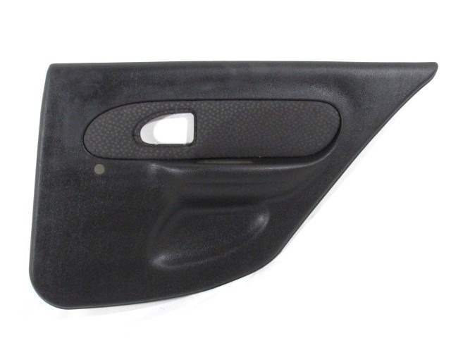 REV?TEMENT DE PORTE  OEM N. 27329 PANNELLO INTERNO PORTA POSTERIORE PI?CES DE VOITURE D'OCCASION RENAULT CLIO MK2 RESTYLING / CLIO STORIA (05/2001 - 2012) BENZINA/GPL D?PLACEMENT. 12 ANN?E 2008