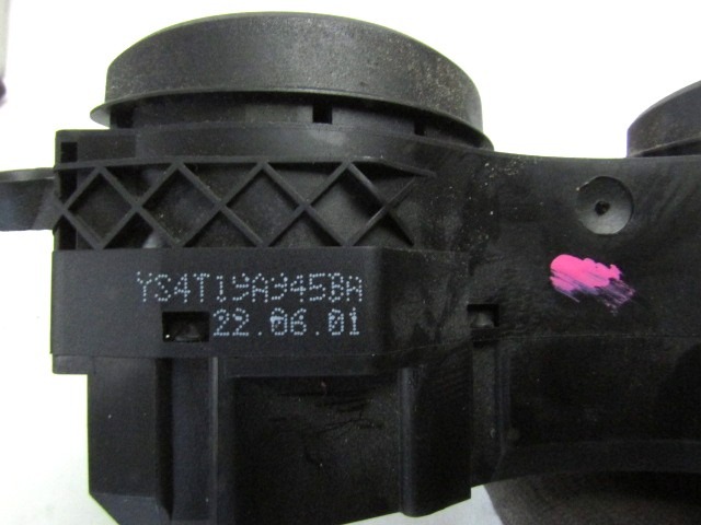 INTERRUPTEURS DIVERS OEM N. YS4T19A945BA PI?CES DE VOITURE D'OCCASION FORD FOCUS BER/SW (1998-2001)DIESEL D?PLACEMENT. 18 ANN?E 2001