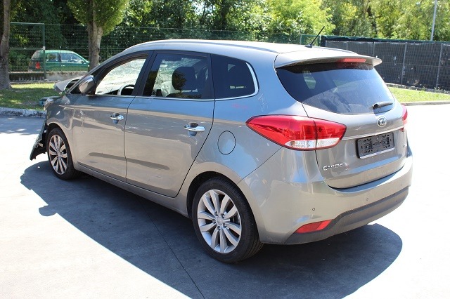 KIA CARENS 1.7 D 100KW AUT 5P (2015) RICAMBI IN MAGAZZINO