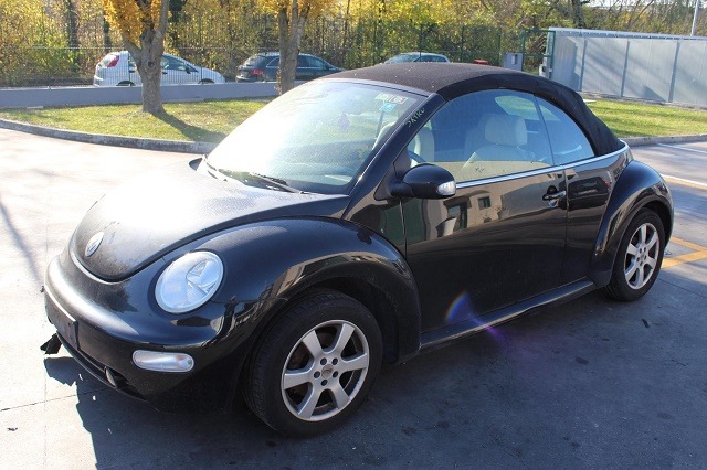 VOLKSWAGEN NEW BEETLE 1.9 D 74KW 5M 2P (2004) RICAMBI IN MAGAZZINO