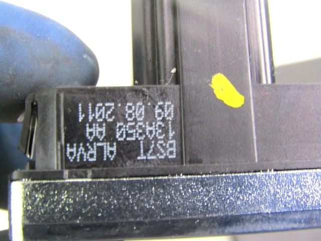 BS7T-13A350-AA COMANDO INTERRUTTORE QUATTRO FRECCE FORD MONDEO SW 2.0 D 120KW 5P AUT (2011) RICAMBIO USATO
