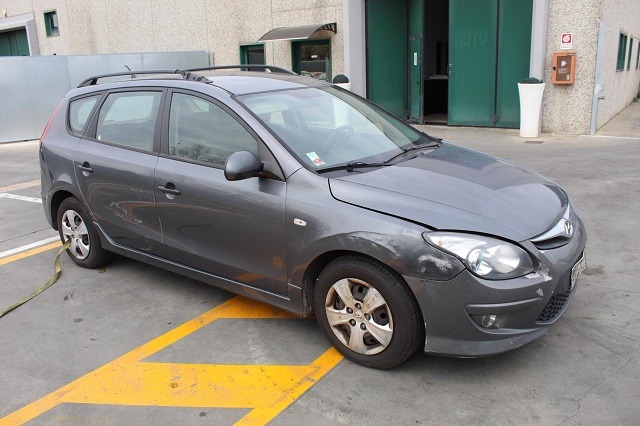 HYUNDAI I30 SW 1.6 D 66KW 6M 5P (2010) RICAMBI IN MAGAZZINO