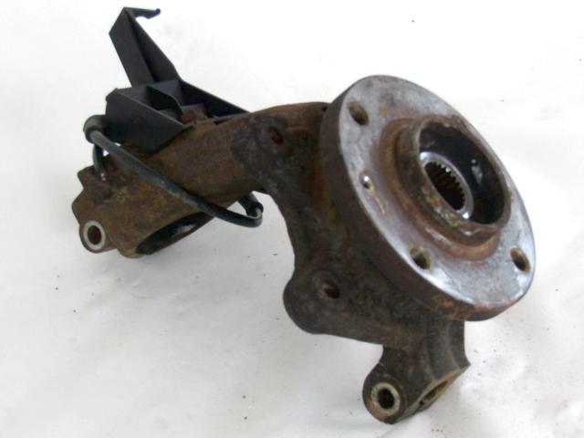 364657 MOZZO MONTANTE FUSELLO ANTERIORE SINISTRO PEUGEOT 206 CC 2.0 100KW 3P B 5M (2001) RICAMBIO USATO 330785