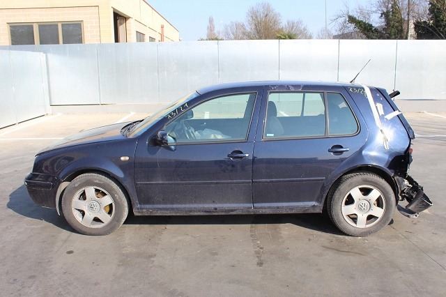 VOLKSWAGEN GOLF 4 1.9 D 81KW 5M 5P (1998) RICAMBI IN MAGAZZINO