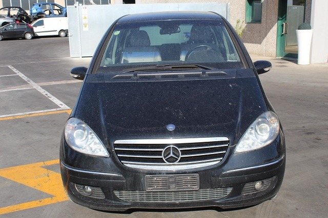 MERCEDES CLASSE A 180 W169 2.0 D 80KW 5M 5P (2006) RICAMBI IN MAGAZZINO