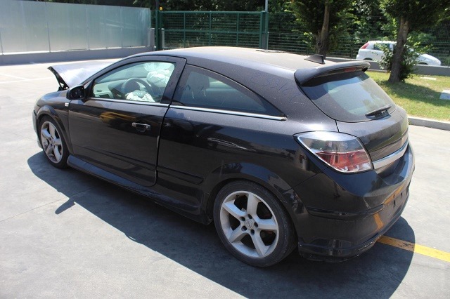 OPEL ASTRA H GTC 1.9 D 110KW 6M 3P (2007) RICAMBI IN MAGAZZINO