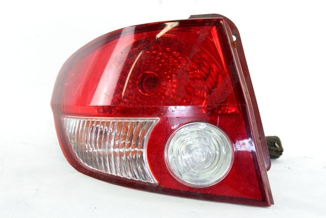 924011C010 FARO FANALE POSTERIORE SINISTRO HYUNDAI GETZ 1.3I BENZ. 60KW 5P (2004) RICAMBIO USATO