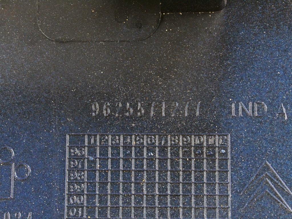 8748G7 MODANATURA RIVESTIMENTO INFERIORE  PORTELLONE COFANO POSTERIORE PEUGEOT RANCH 1.9 D 51KW 5M 4P (1998) RICAMBIO USATO 