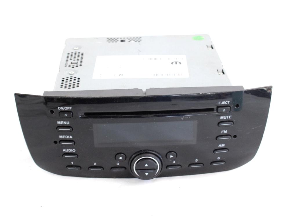 51989186 AUTORADIO FIAT PUNTO 1.3 D 55KW 5M 5P (2015) RICAMBIO USATO (NON FORNIAMO CODICE AUTORADIO, MA SOLO NUMERO DI TELAIO VEICOLO)