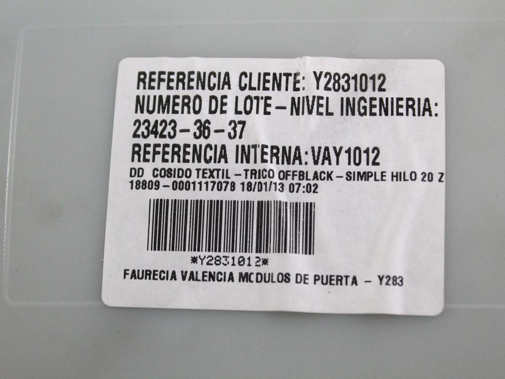 1282522 PANNELLO INTERNO PORTA ANTERIORE DESTRA VOLVO V60 SW 2.0 D 100KW AUT 5P (2013) RICAMBIO USATO