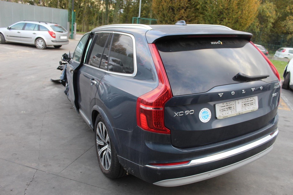 VOLVO XC90 2.0 I 4X4 173KW AUT 5P (2021) RICAMBI IN MAGAZZINO TELAIO IN PIAZZALE 