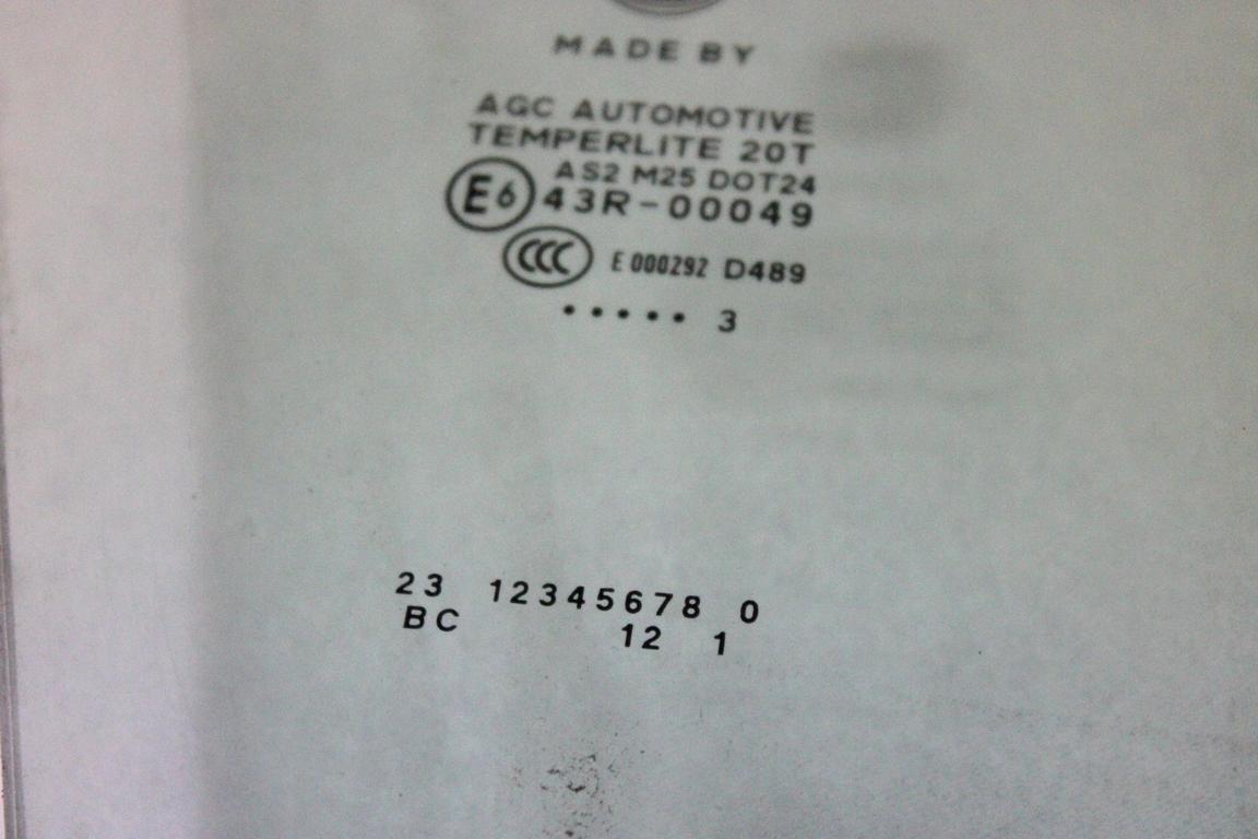 51883737 VETRO SCENDENTE PORTA ANTERIORE DESTRA FIAT 500L 1.3 D 62KW 5M 5P (2013) RICAMBIO USATO