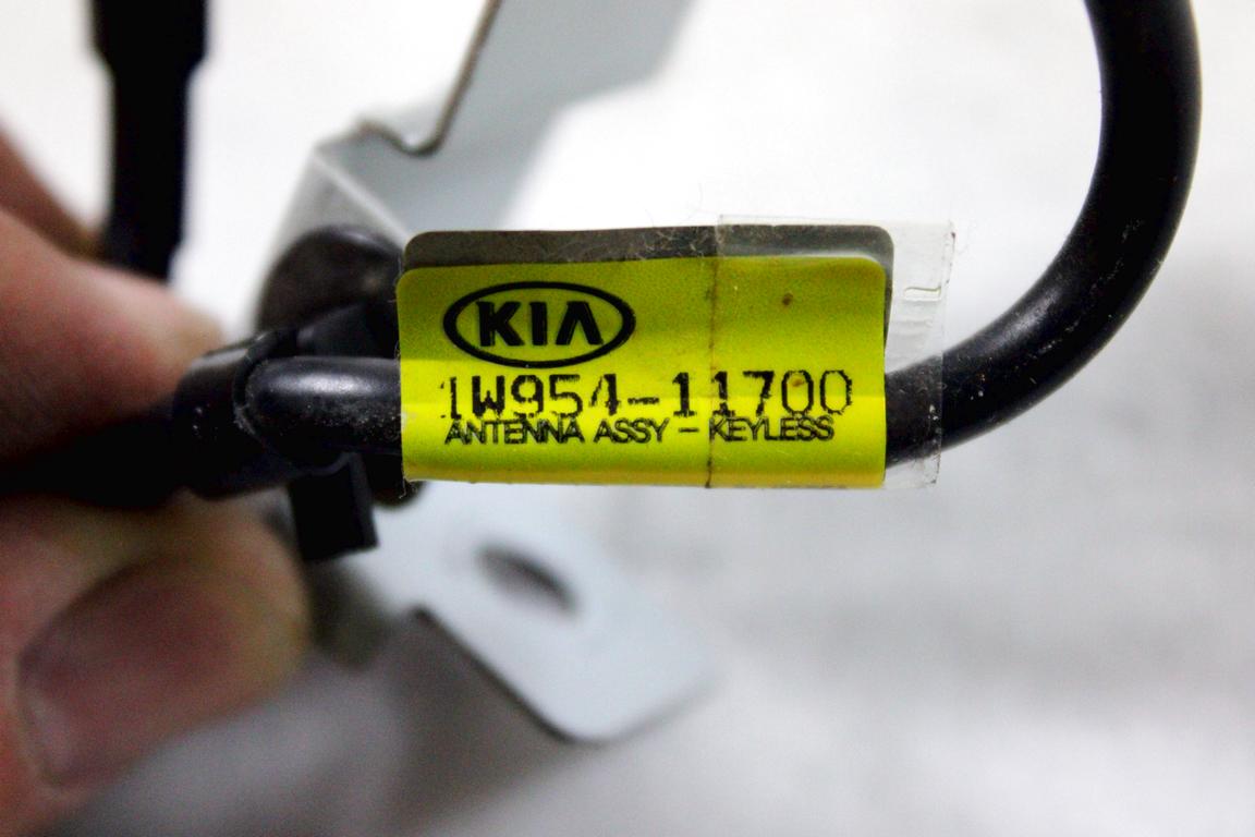 1W954-11700 CENTRALINA AMPLIFICATORE ANTENNA KIA RIO 1.2 B 62KW 5M 5P (2016) RICAMBIO USATO