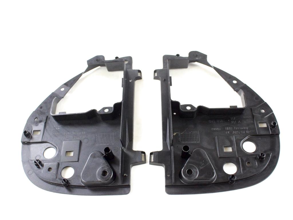 8N0858387 COPPIA SUPPORTI LATERALI CRUSCOTTO AUDI TT 1.8 132KW 3P B 5M (2000) RICAMBIO USATO 8N0858388