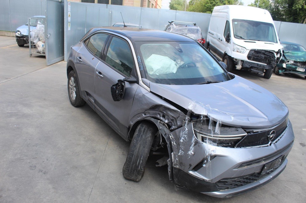 OPEL MOKKA B 1.2 B 74KW 6M 5P (2021) RICAMBI USATI AUTO IN PIAZZALE 