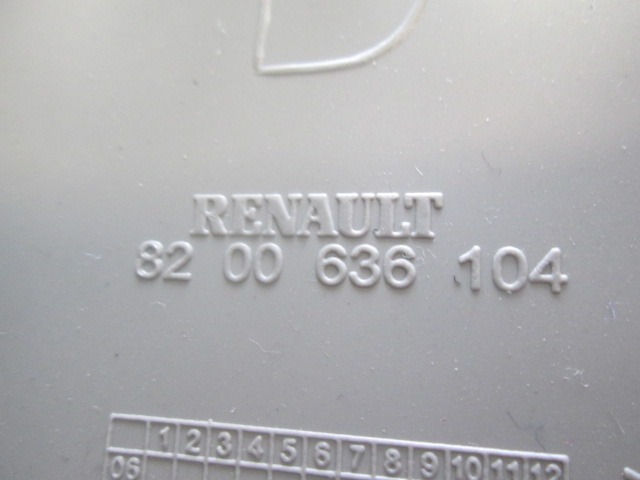 REV?TEMENT A- / B- / C-MONTANT OEM N. 8200636104 PI?CES DE VOITURE D'OCCASION RENAULT TWINGO (09/2006 - 11/2011) BENZINA D?PLACEMENT. 12 ANN?E 2009