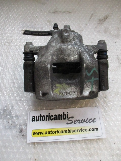 ETRIER DE FREIN AVANT GAUCHE OEM N. TOYOTA PI?CES DE VOITURE D'OCCASION TOYOTA AYGO (2005 - 2009) BENZINA D?PLACEMENT. 10 ANN?E 2007