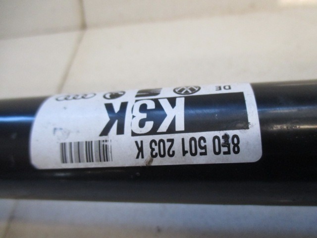 ARBRE DE SORTIE DROIT ARRIERE OEM N. 8E0501203K PI?CES DE VOITURE D'OCCASION AUDI A4 8E2 8E5 B6 BER/SW (2001 - 2005) DIESEL D?PLACEMENT. 25 ANN?E 2003