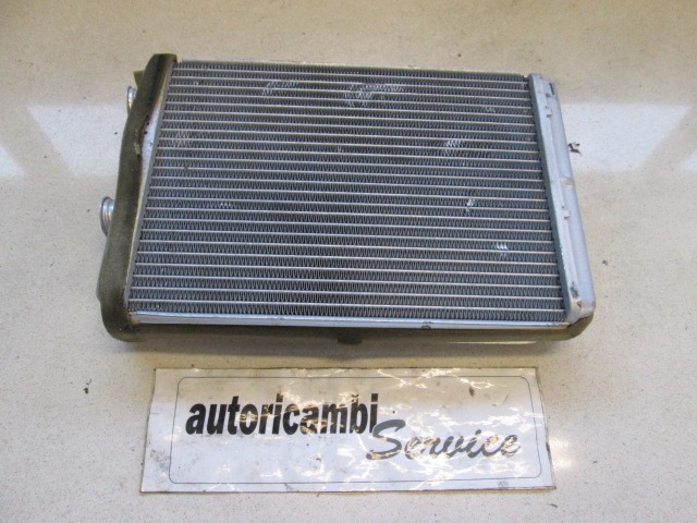 RADIATEUR DE CHAUFFAGE OEM N. 02021250  PI?CES DE VOITURE D'OCCASION LANCIA Y YPSILON 843 (2003-2006) DIESEL D?PLACEMENT. 13 ANN?E 2005