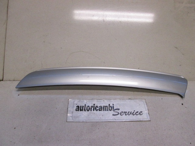 BAGUETTE GLACE LAT?RALE  OEM N. 5F721TRM PI?CES DE VOITURE D'OCCASION JEEP GRAND CHEROKEE (1999 - 04/2005) DIESEL D?PLACEMENT. 27 ANN?E 2003