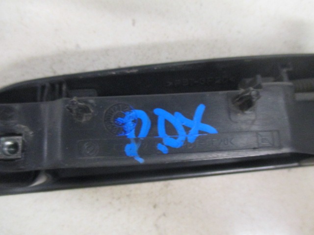 POIGN?E DE PORTE ARRI?RE DROITE OEM N. 735458870 PI?CES DE VOITURE D'OCCASION FIAT PANDA 169 (2003 - 08/2009) DIESEL D?PLACEMENT. 13 ANN?E 2005