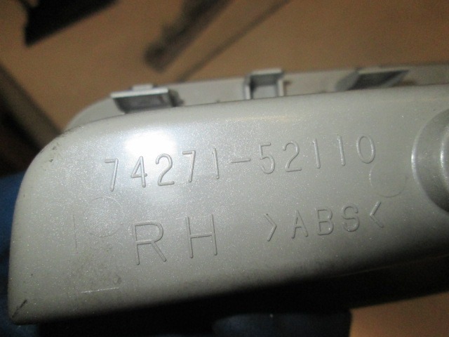 PANNEAU ARRI?RE OEM N. 7427152110 PI?CES DE VOITURE D'OCCASION TOYOTA URBAN CRUISER (2009 - 2014) DIESEL D?PLACEMENT. 14 ANN?E 2009