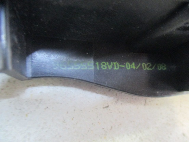 POIGN?E D'OUV. PORTE OEM N. 96555518VD PI?CES DE VOITURE D'OCCASION PEUGEOT 207 / 207 CC WA WC WK (2006 - 05/2009) DIESEL D?PLACEMENT. 16 ANN?E 2008