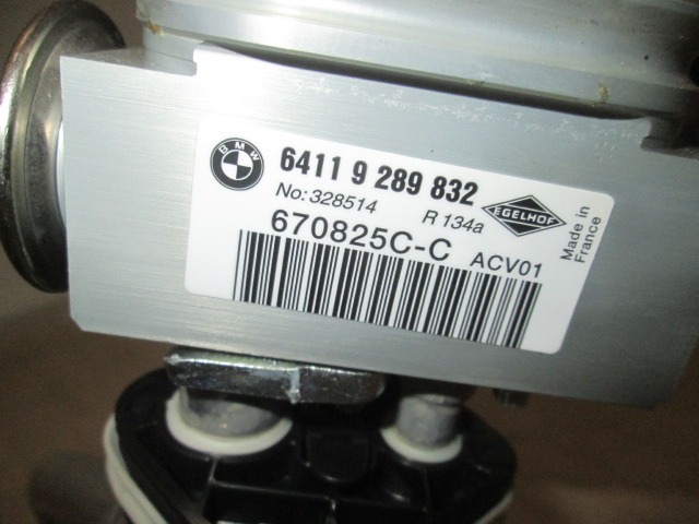 EVAPORATEUR OEM N. N670812Z493 PI?CES DE VOITURE D'OCCASION BMW SERIE 3 F30/F31 BER/SW (DAL 2012) DIESEL D?PLACEMENT. 20 ANN?E 2013