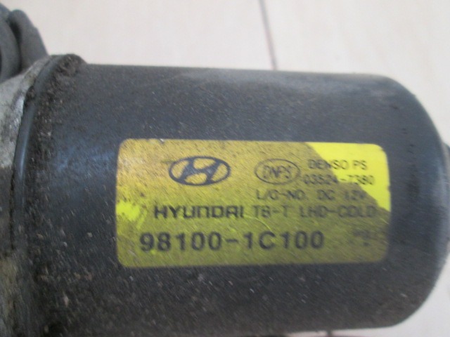 MOTEUR D'ESSUIE-GLACE OEM N. 98100-1C100 PI?CES DE VOITURE D'OCCASION HYUNDAI GETZ (2002 - 02/2006) DIESEL D?PLACEMENT. 15 ANN?E 2005