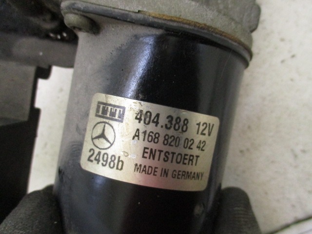 MOTEUR D'ESSUIE-GLACE OEM N. 1688200242 PI?CES DE VOITURE D'OCCASION MERCEDES CLASSE A W168 5P V168 3P 168.031 168.131 (1997 - 2000) BENZINA D?PLACEMENT. 16 ANN?E 1998